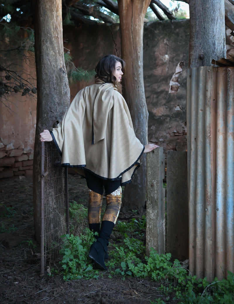 MELROSE WOOL CAPE - Gold